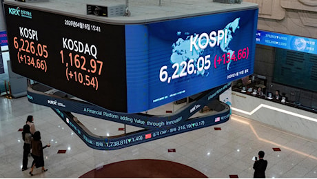 Le Borse di oggi, 13 luglio. La guerra sostiene il petrolio e Milano azzera il calo con i titoli oil
