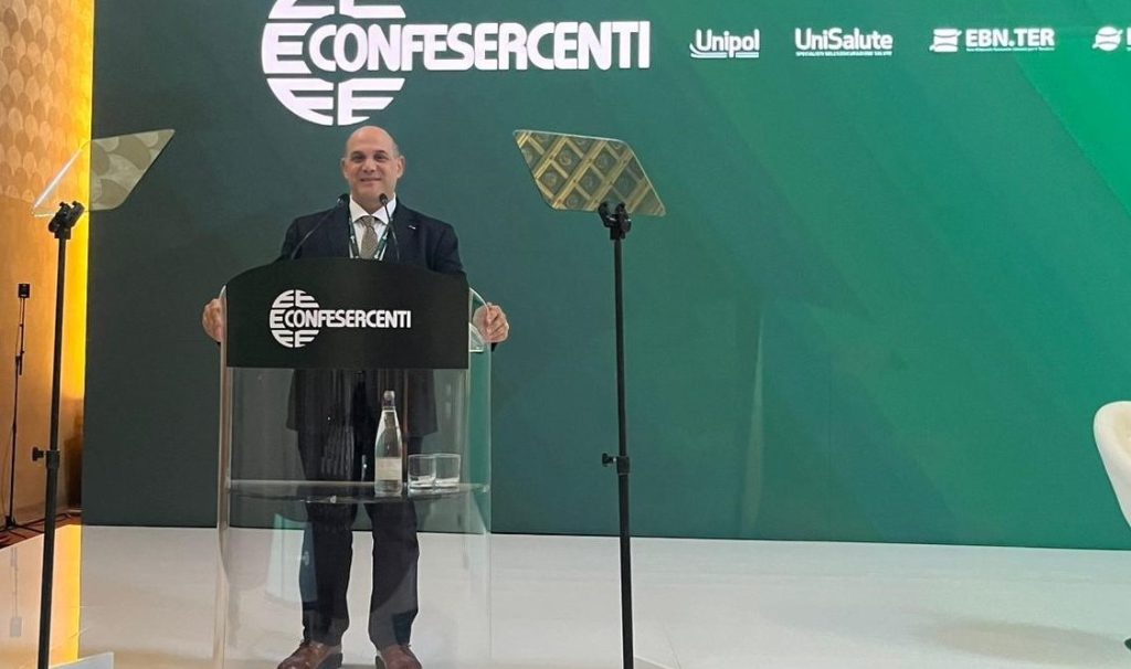 Confesercenti, Marinelli: «Partenza positiva saldi, ma per rilancio commercio serve impegno Comune»