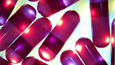 Caldo e farmaci, i rischi per diuretici, antibiotici e cortisonici: i consigli dell'Aifa