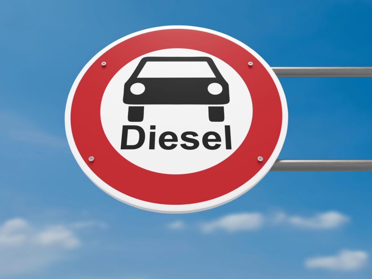 Auto diesel, è davvero la fine? In Italia le vendite crollano, ma non sono destinate a sparire subito