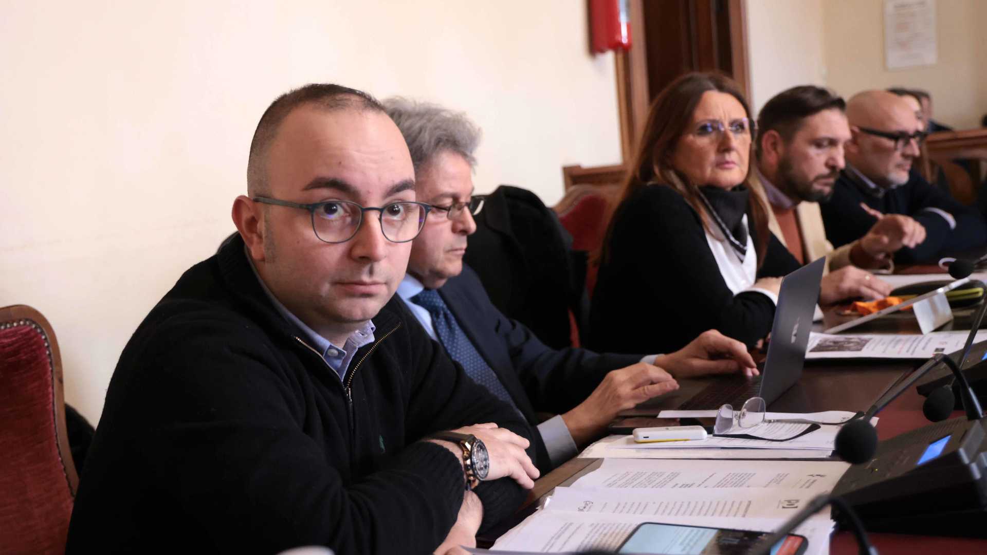 Difese il gioielliere che uccise. Il Pd chiama Fossati a rapporto