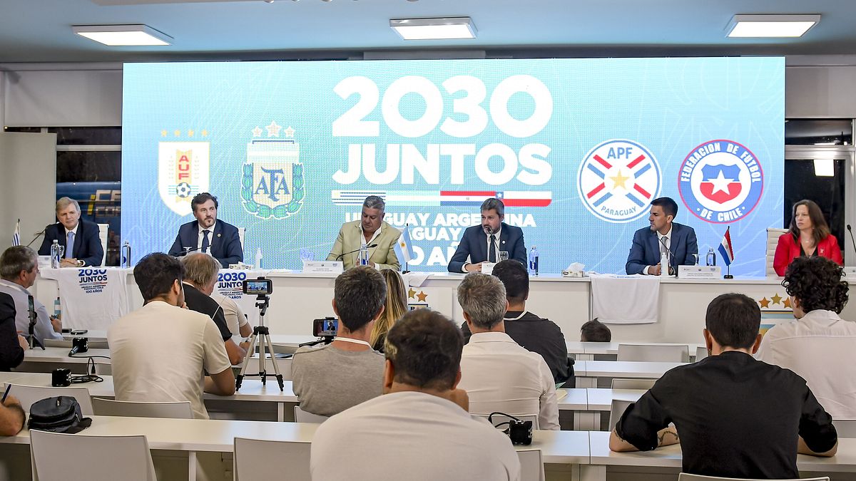 Mondiale 2030 a 64 squadre: la formula e le polemiche dell'edizione extralarge