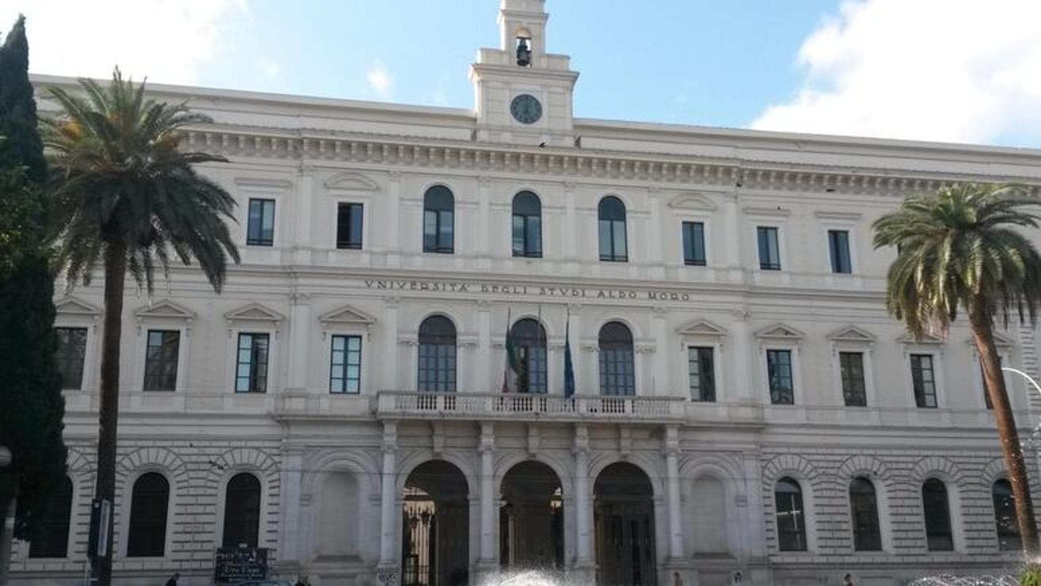 UniBa non cresce: nono posto sui 10 mega atenei italiani. Bene Lecce e Foggia. La classifica Censis