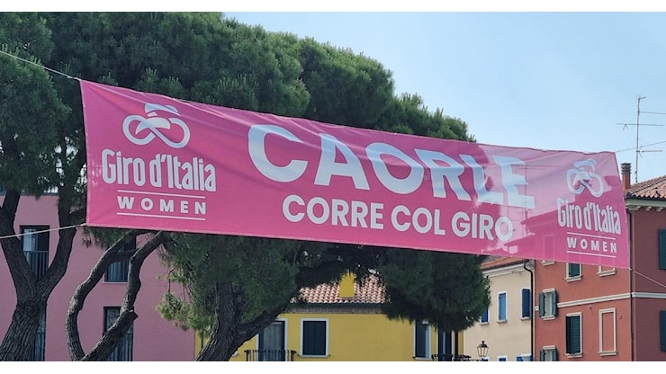 Giro d'Italia femminile: festa a Caorle per l'arrivo della tappa partita da Roncade - RaiNews