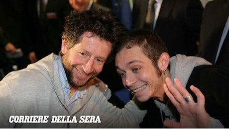 Graziano Rossi sposa Ambra Arpino, ma Valentino diserta le nozze:Pronta a querelare"