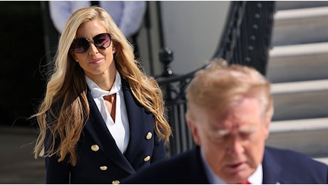 Trump licenzia Katie Zacharia dopo cinque giorni: è record alla Casa Bianca