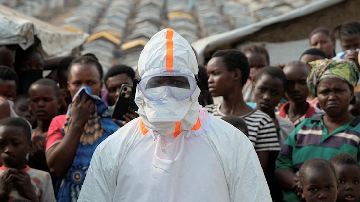 Ebola, primo caso in Francia. Si tratta di un medico di ritorno dal Congo - La Stampa