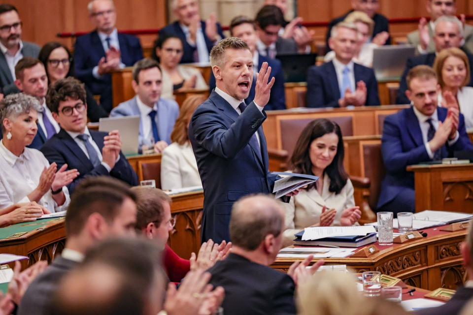 La «rivoluzione» ungherese di Péter Magyar e una democrazia ancora debole