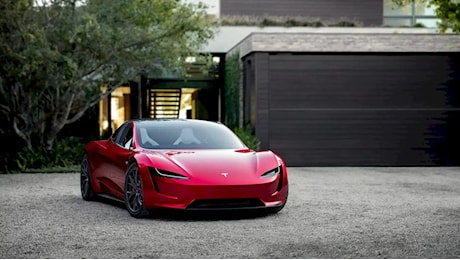 Tesla Roadster, la presentazione è fissata per il 15 ottobre