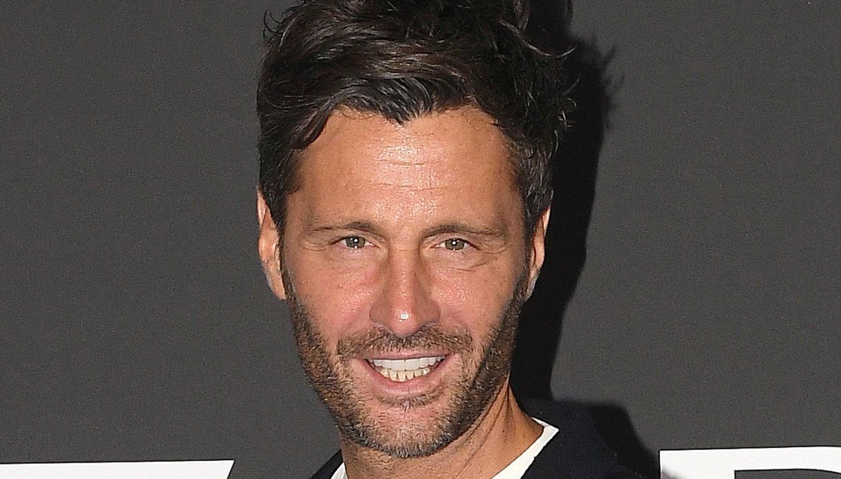 Temptation Island 2026, Sabrina rifiuta il falò con Giovanni. L’abbraccio di Filippo Bisciglia
