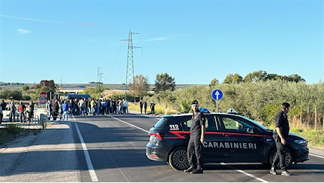 Caro gasolio, la rabbia delle imprese sulla Statale 16 tra San Severo e Foggia