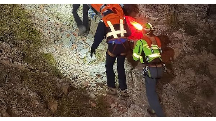 Speleologo incastrato a 120 metri di profondità: è cosciente - Unione Monregalese