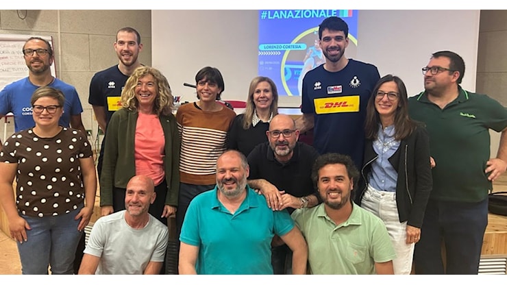 Daniele Lavia e Lorenzo Cortesia campioni a scuola, i due azzurri incontrano gli studenti dell’istituto La Rosa Bianca: Quando c’è passione, i sacrifici, gli impegni, le ore di allenamento non pesano - il Dolomiti