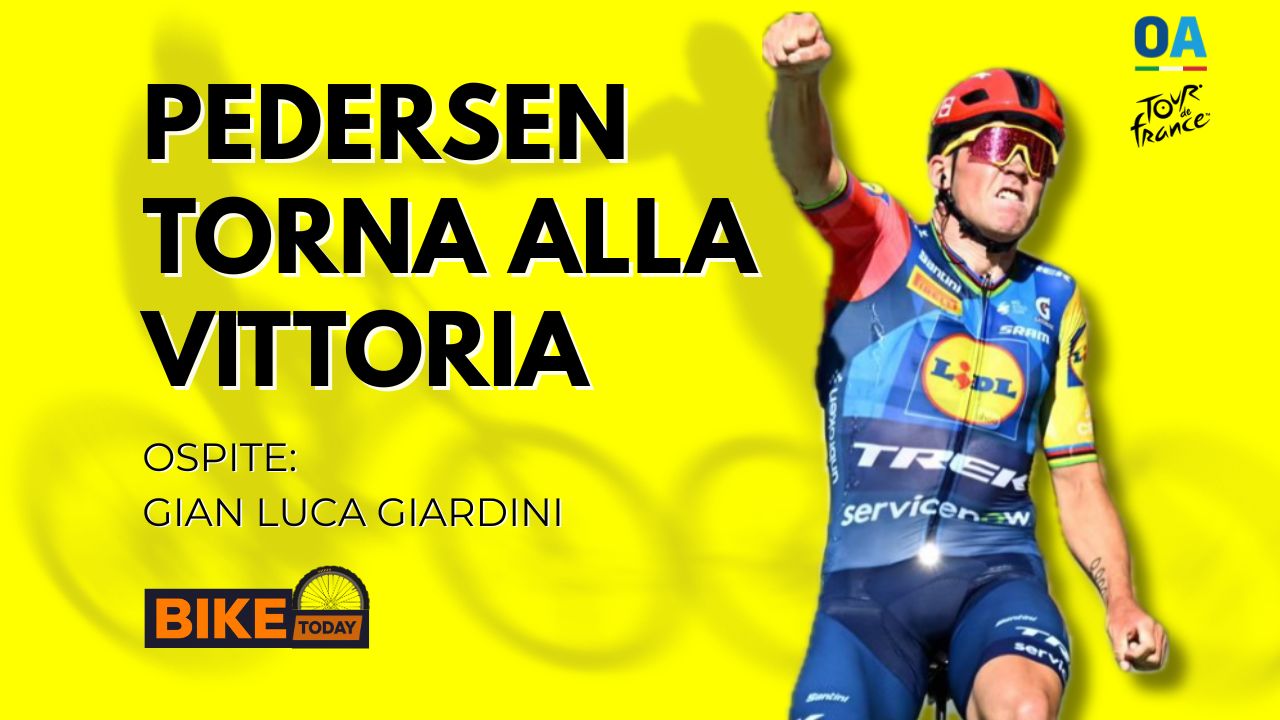 Mads Pedersen show a Foix. Tadej Pogacar lascia la Maglia Gialla