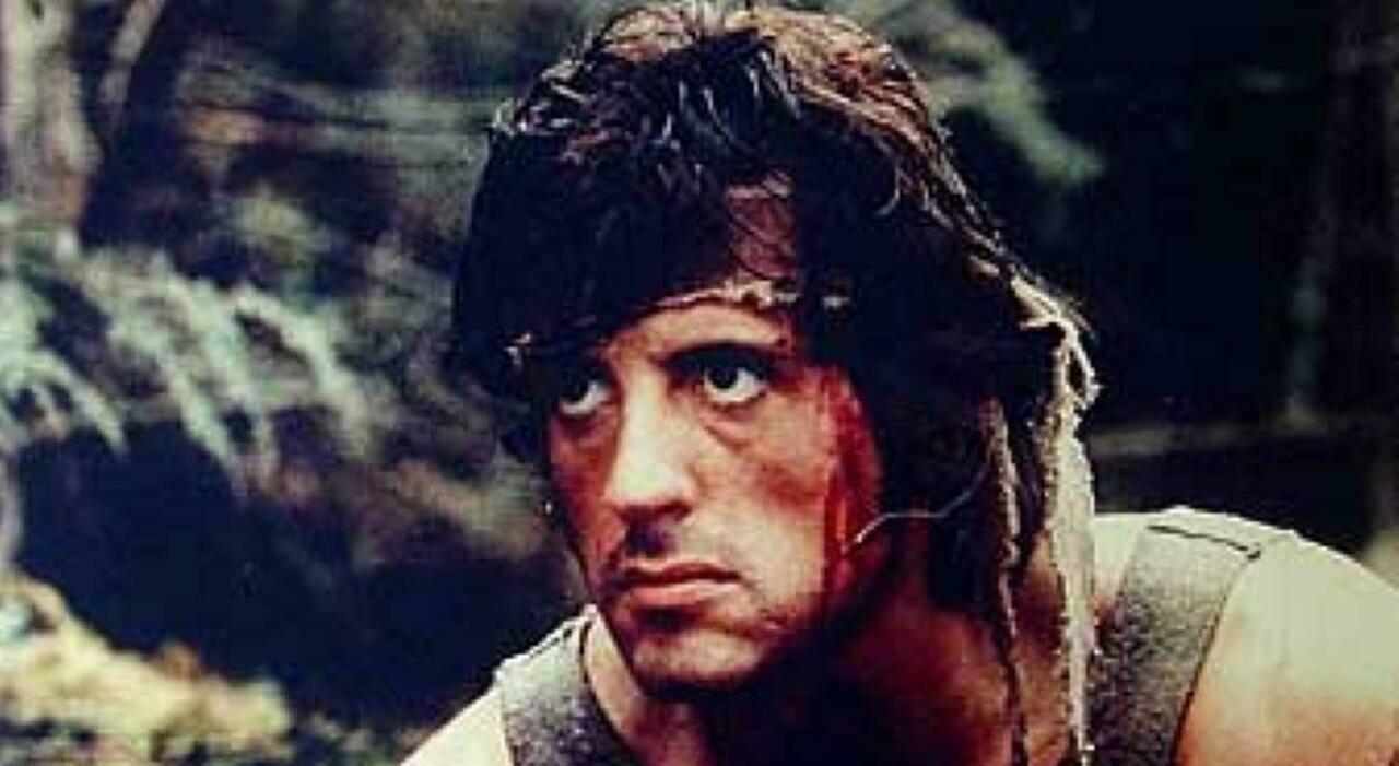 Sylvester Stallone compie 80 anni: Rocky, Rambo e Fuga per la vittoria, una vita da Over the top