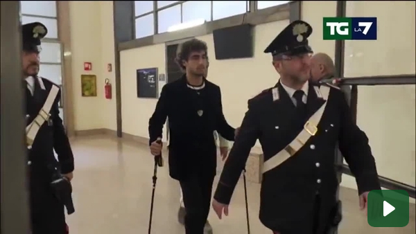 Aggressione Corso Como: Davide Cavallo pronto all’incredibile incontro di giustizia riparativa con Alessandro Chiani, che lo ha ridotto in stampelle
