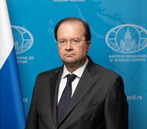 L’ambasciatore russo: l’Italia non ha esponenti della statura di Putin e Lavrov