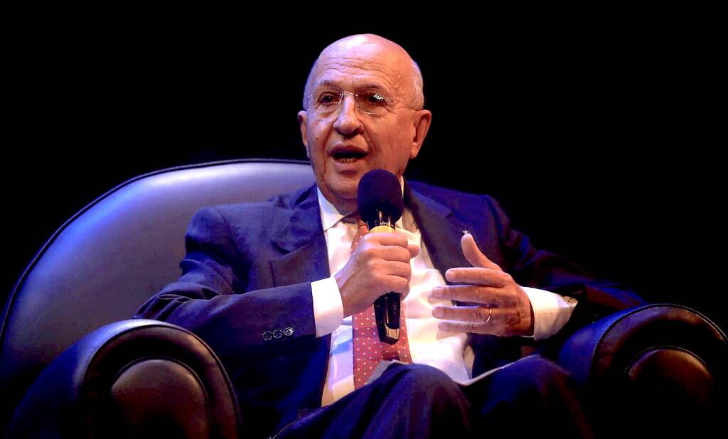 Antonio Patuelli rieletto presidente Abi