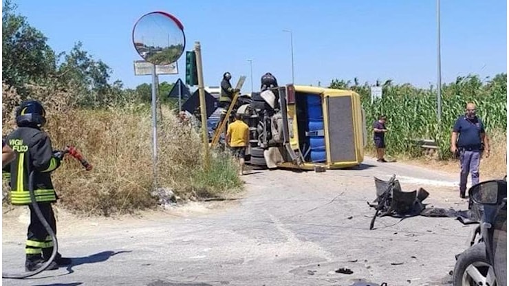 Mazara, col suv sullo scuolabus: positivo al test sulla cocaina - la Repubblica