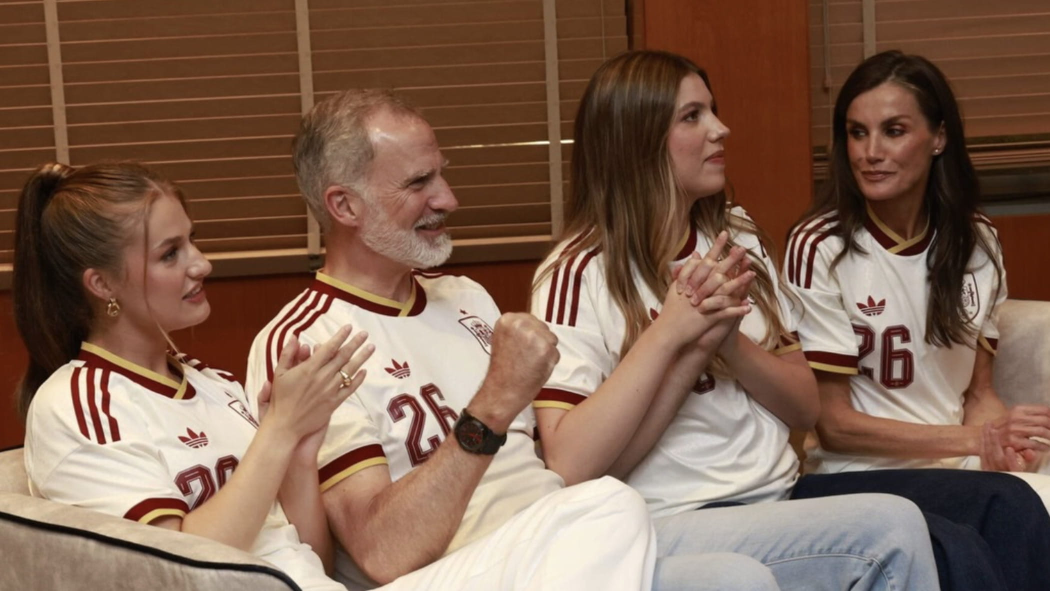 Il numero 26 sulle maglie della famiglia reale spagnola, il significato e la finale dei Mondiali