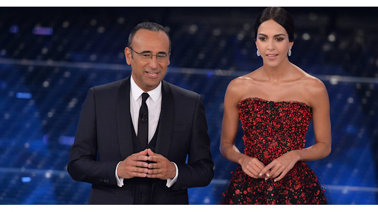 Non sapevo chi fosse Carlo Conti. Quando mi ha chiamato per Sanremo pensavo fosse un festival di cinema: la confessione di Rocío Muñoz Morales - Il Fatto Quotidiano